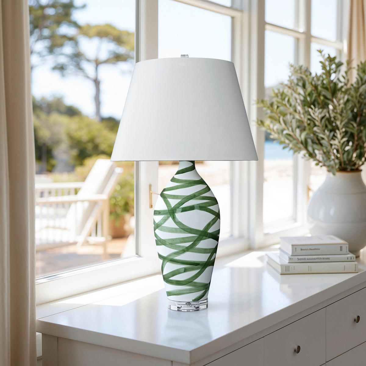 Green Stratus Lamp