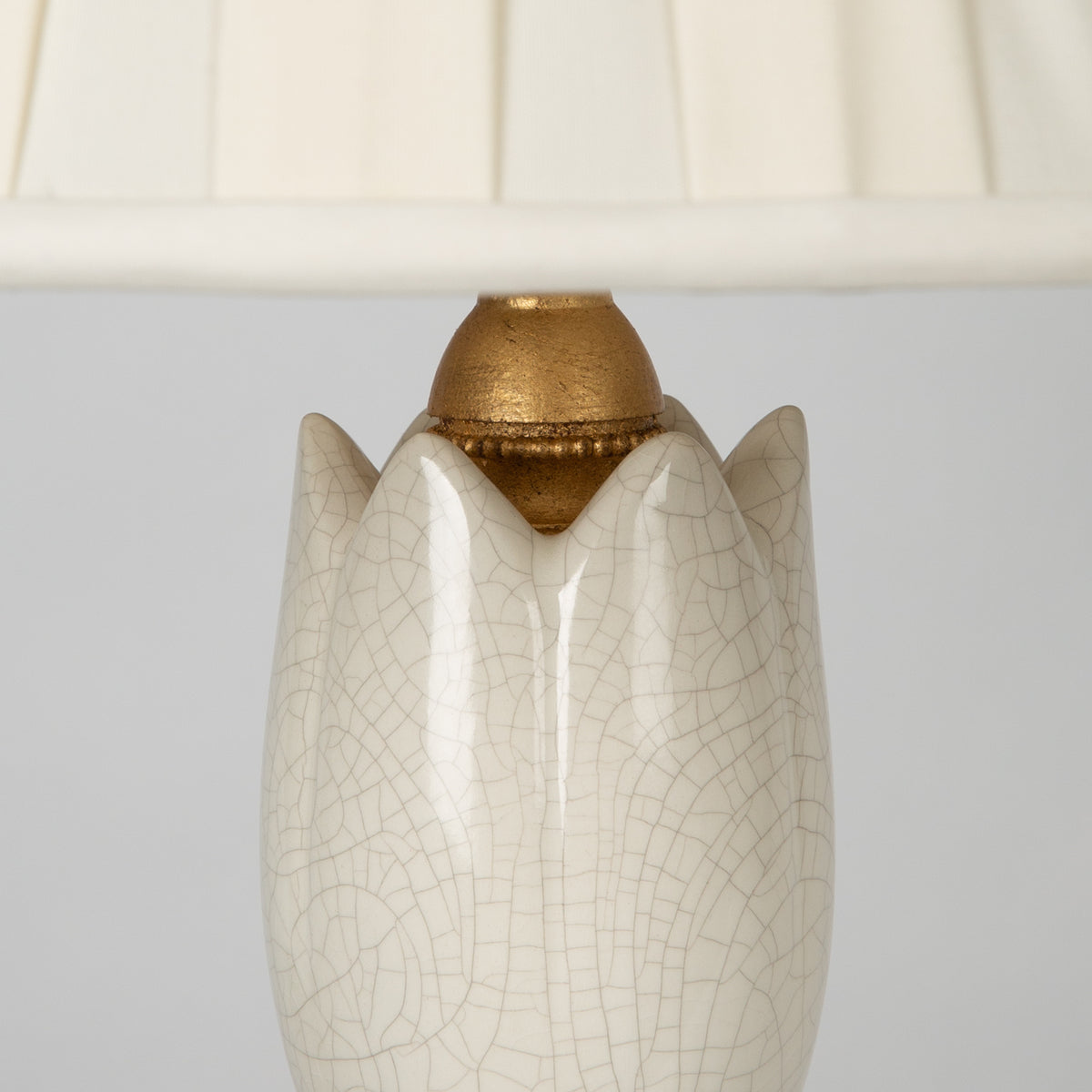 Icelyn Tulip Lamp