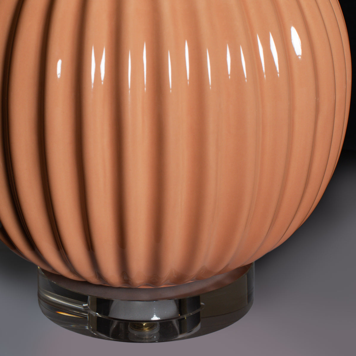 Mesa Peach Ribbed Lamp